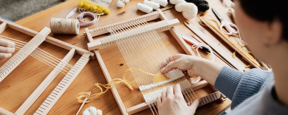 Types of Weaving Looms